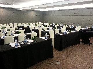 Prani Legian Hotel Bagian luar foto