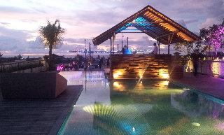 Prani Legian Hotel Bagian luar foto