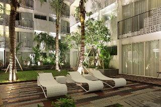 Prani Legian Hotel Bagian luar foto